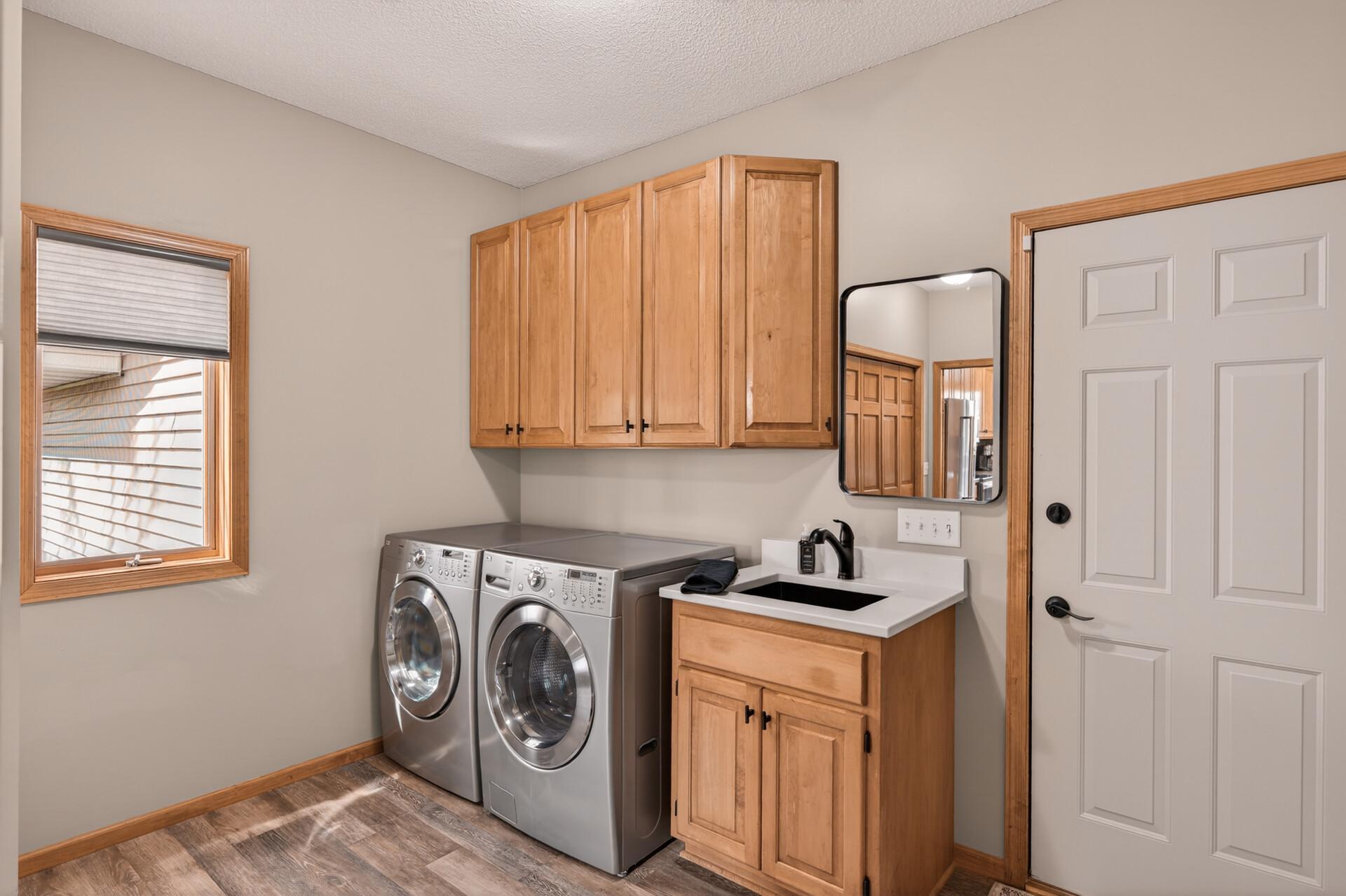 Laundry Room 2.jpg