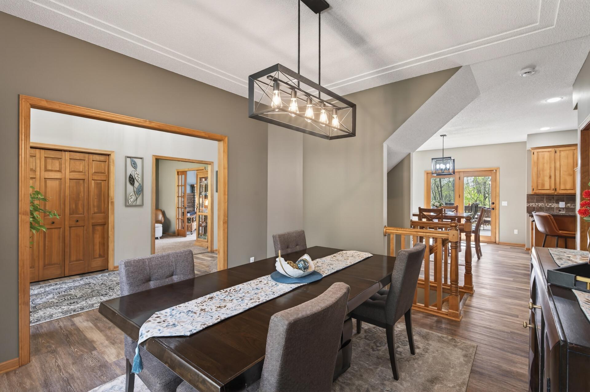 Formal Dining 3.jpg