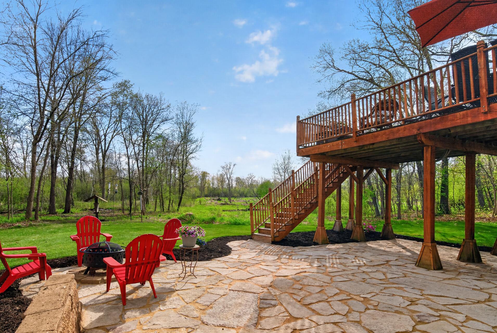 Flagstone patio 2.jpg