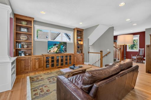 5488 Fairlawn Shores Trail SE, Prior Lake, MN 55372