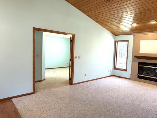 18400 Shorewood Court NW, Bemidji, MN 56601