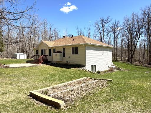 18400 Shorewood Court NW, Bemidji, MN 56601