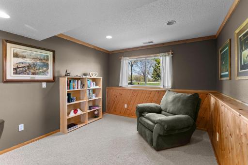 5916 Galaxy Road, Saint Cloud, MN 56301