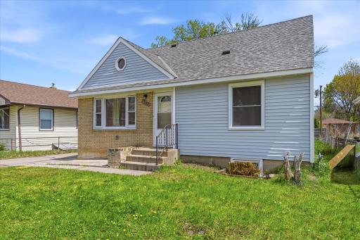 1188 Arundel Street, Saint Paul, MN 55117