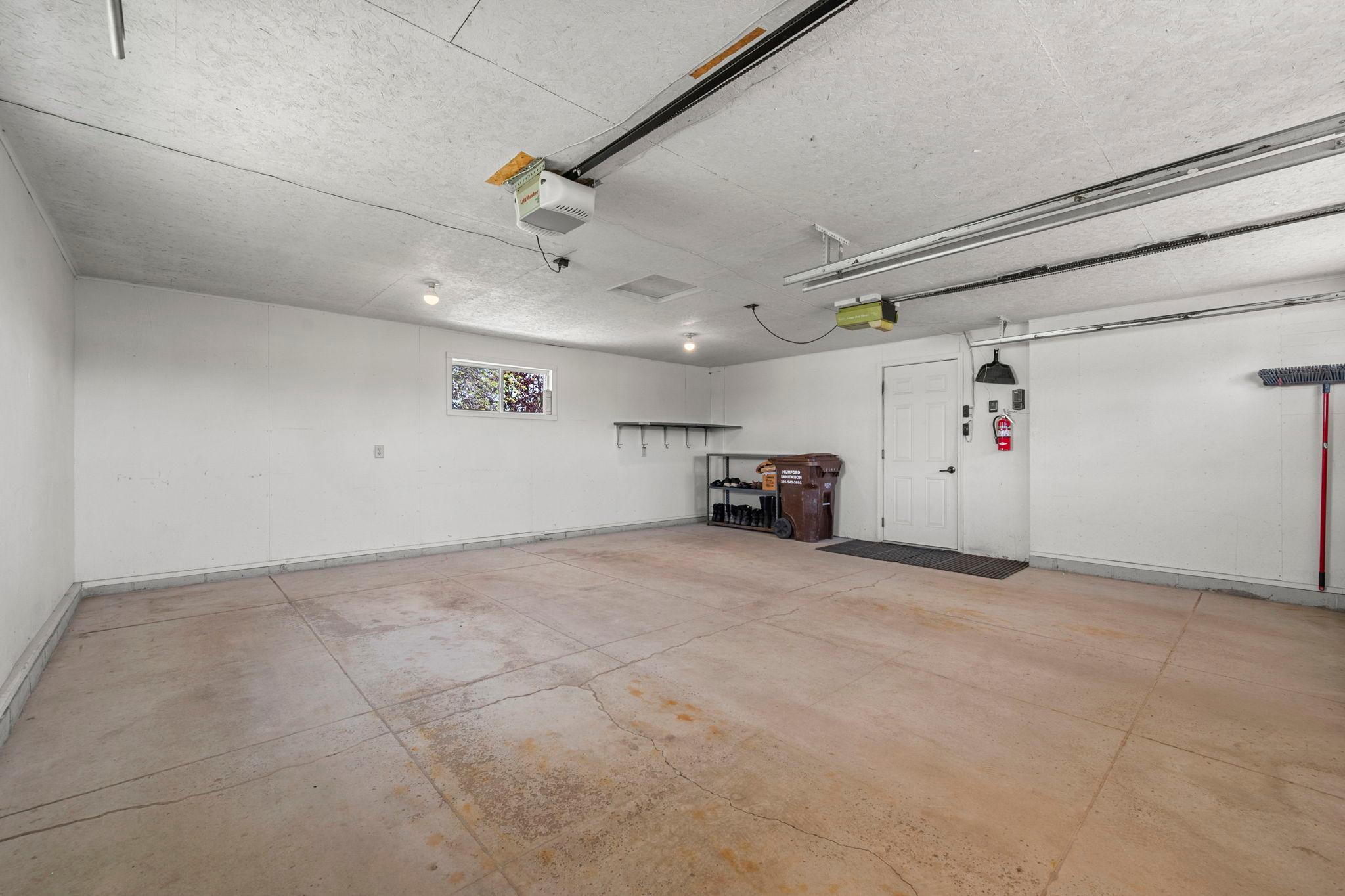 70-web-or-mls-8711 County Rd 7 NW-294.jpg