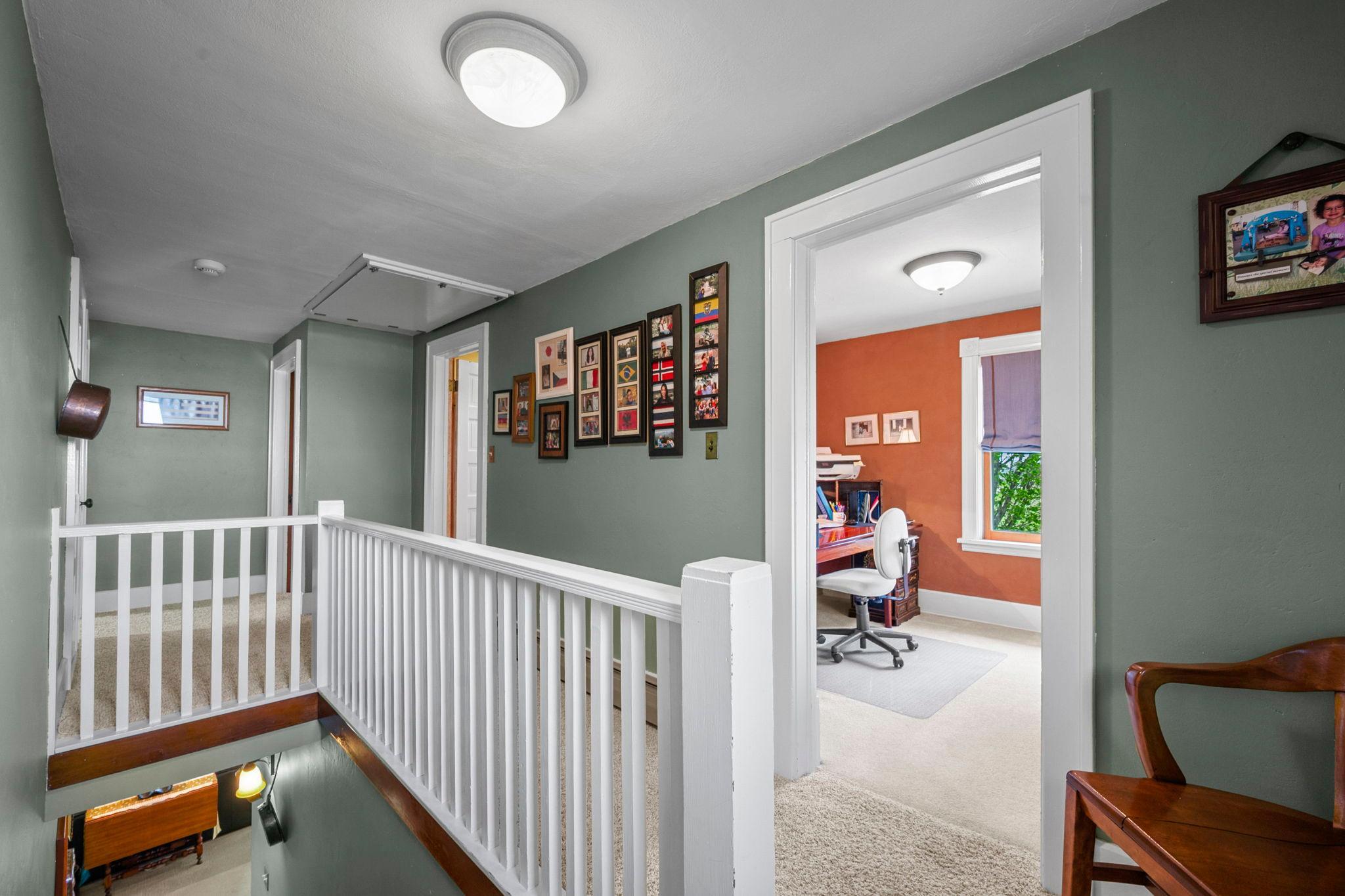 47-web-or-mls-8711 County Rd 7 NW-234.jpg