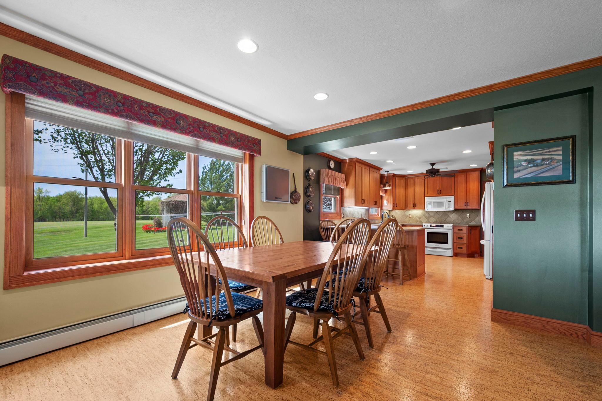 38-web-or-mls-8711 County Rd 7 NW-135.jpg
