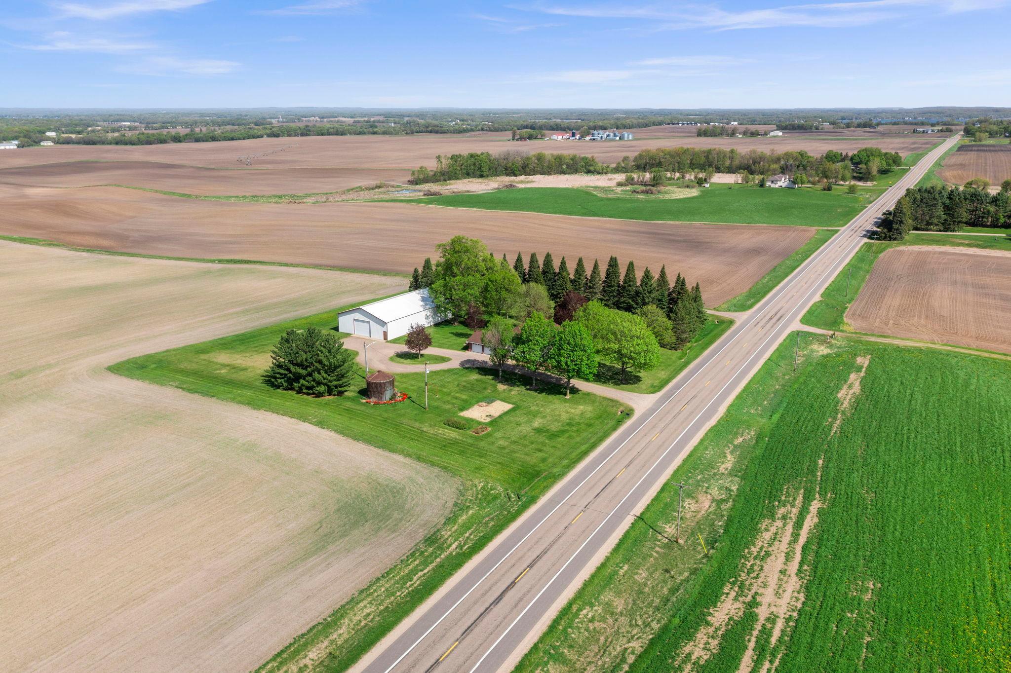 7-web-or-mls-8711 County Rd 7 NW-298.jpg