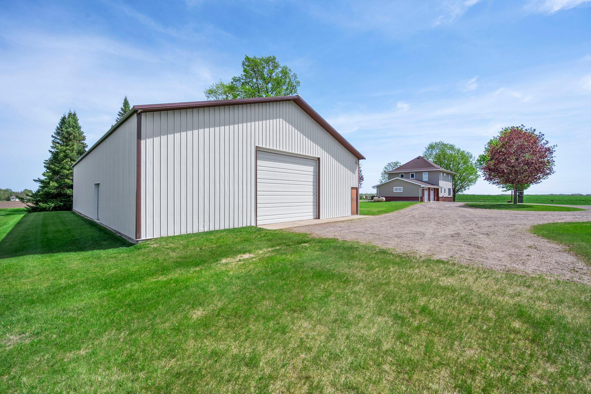 93-web-or-mls-8711 County Rd 7 NW-71.jpg