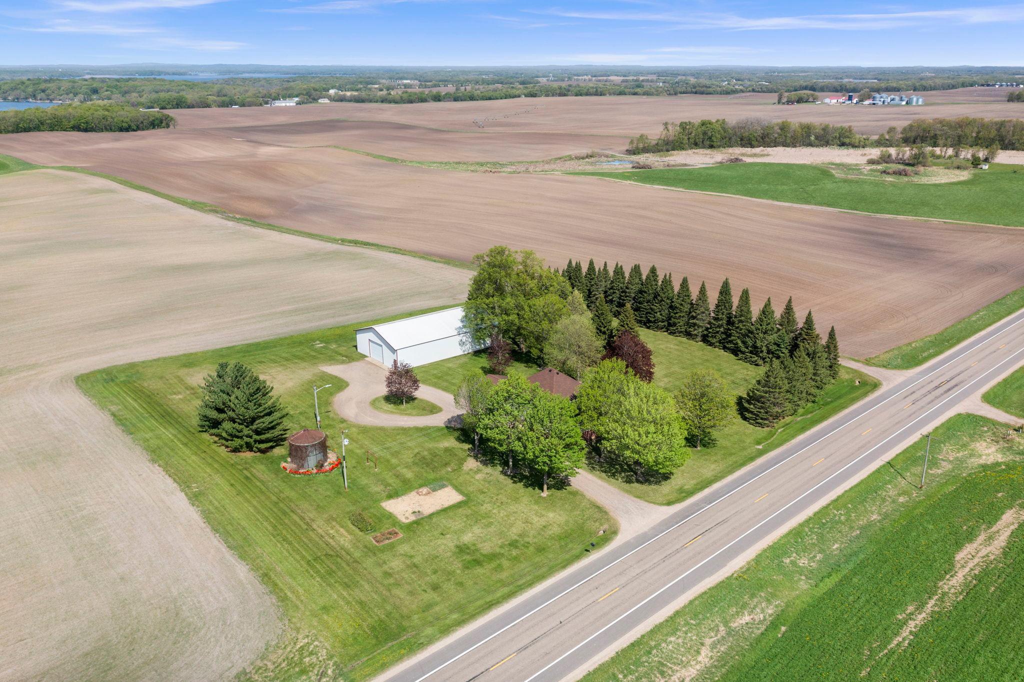 8-web-or-mls-8711 County Rd 7 NW-366.jpg