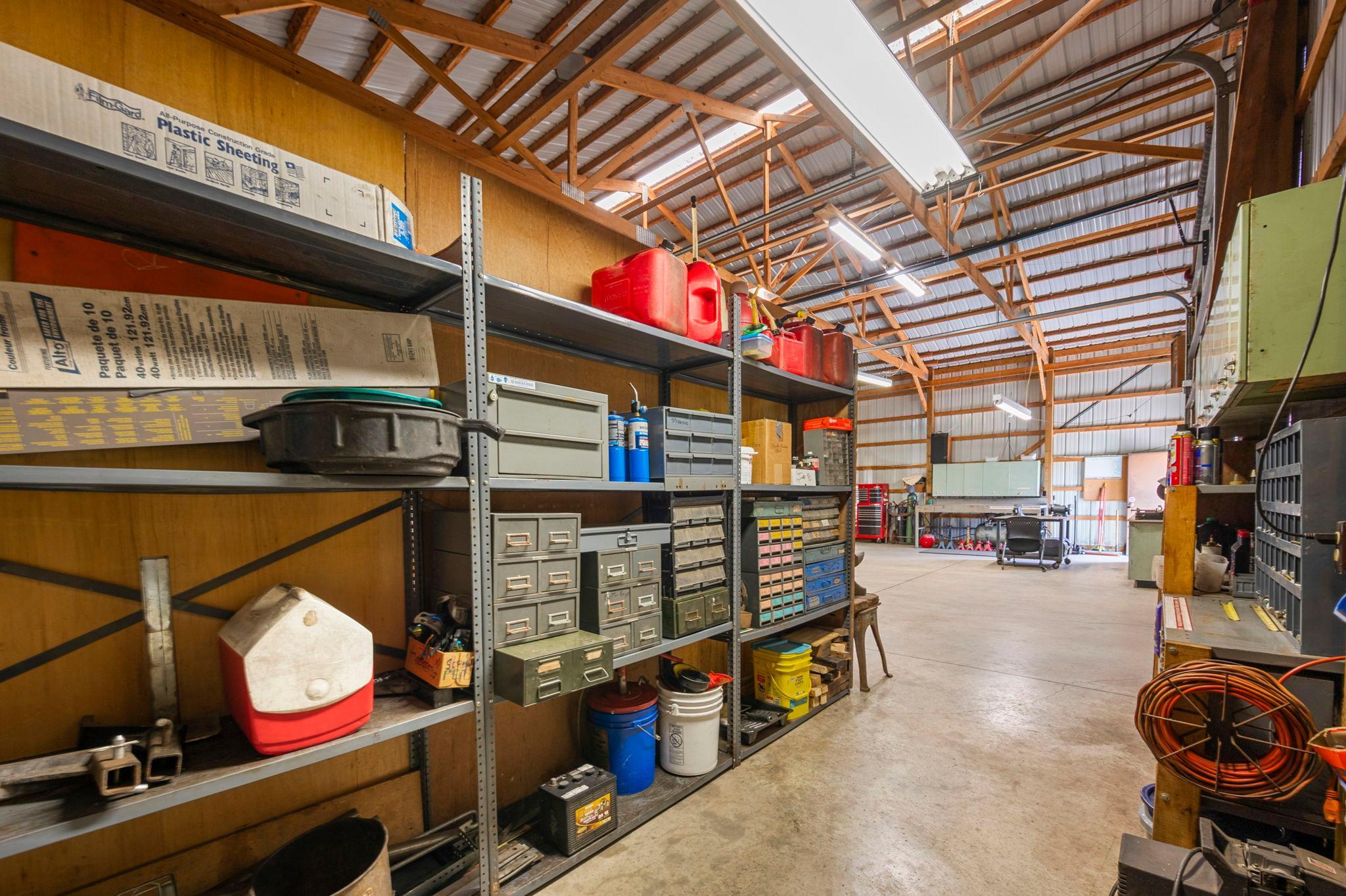 86-web-or-mls-8711 County Rd 7 NW-315.jpg