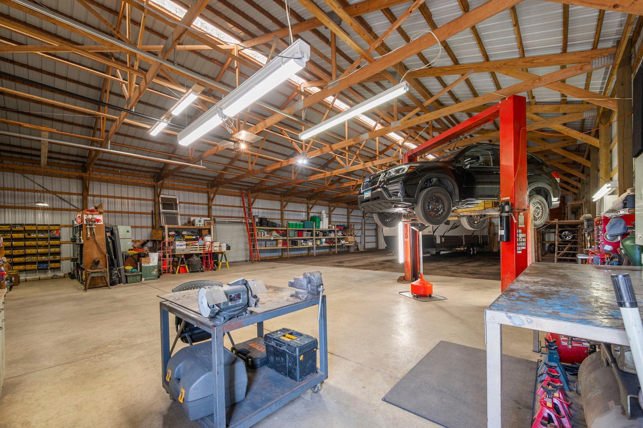 83-web-or-mls-8711 County Rd 7 NW-328.jpg