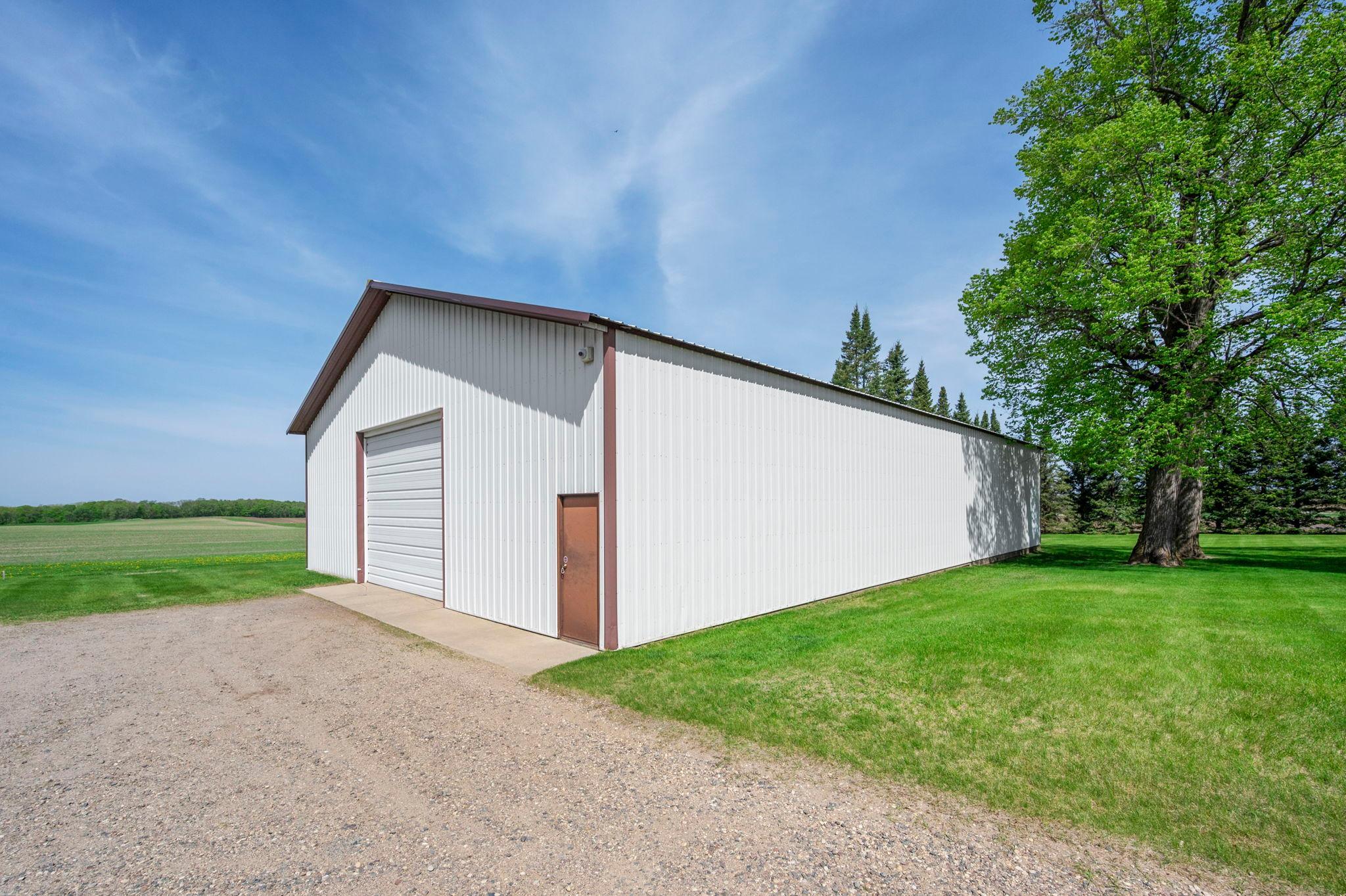 92-web-or-mls-8711 County Rd 7 NW-66.jpg