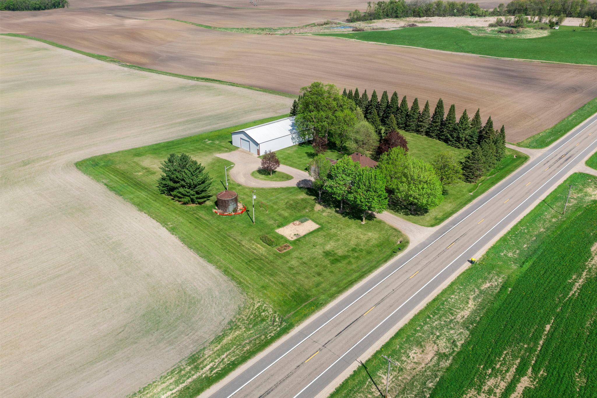 9-web-or-mls-8711 County Rd 7 NW-311.jpg