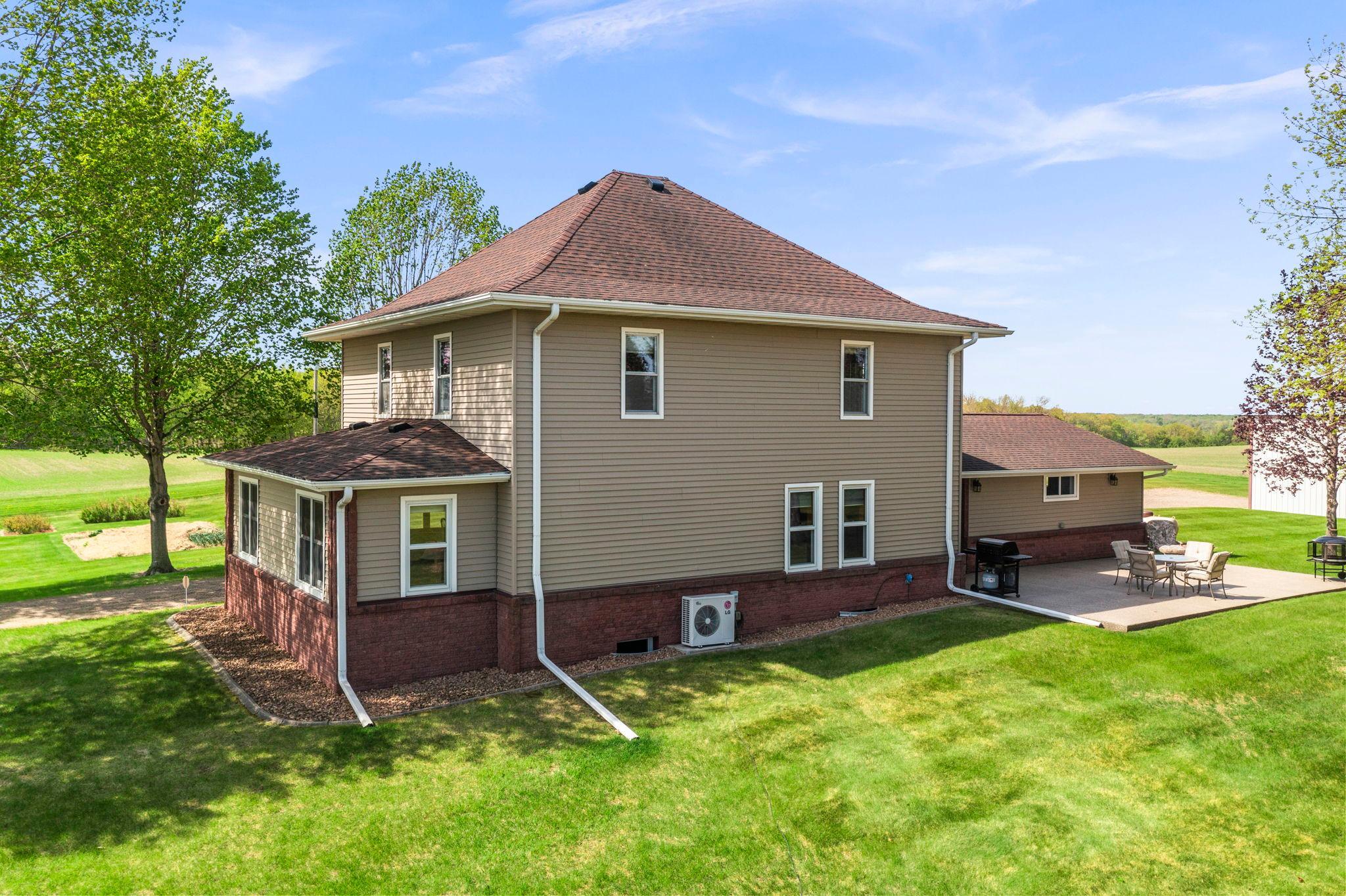 80-web-or-mls-8711 County Rd 7 NW-412.jpg