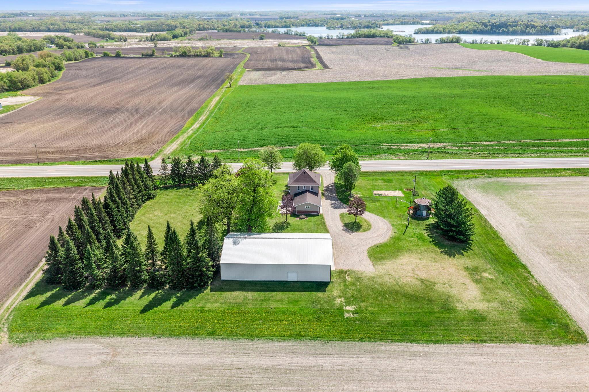 10-web-or-mls-8711 County Rd 7 NW-382.jpg
