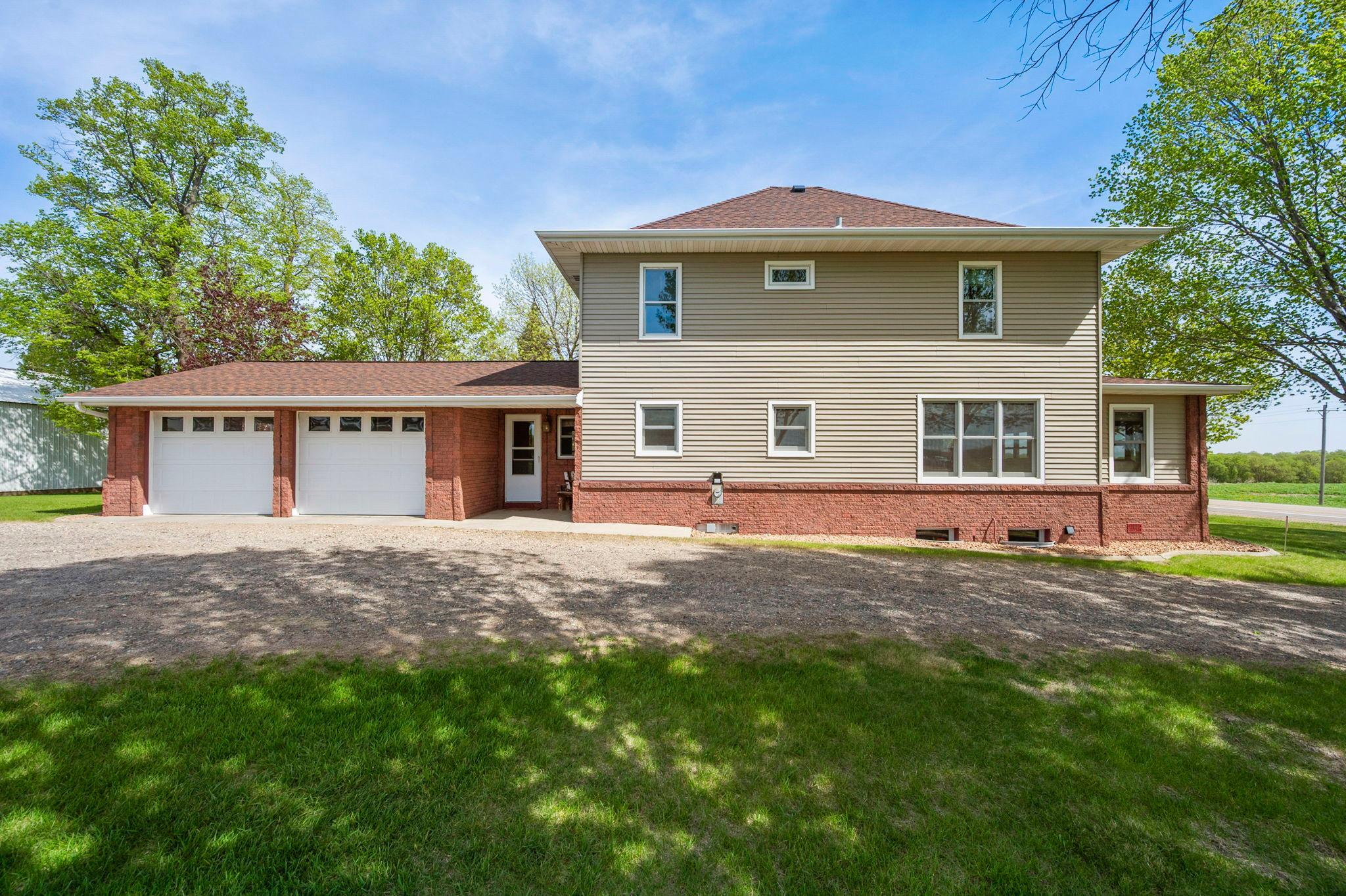 26-web-or-mls-8711 County Rd 7 NW-34.jpg