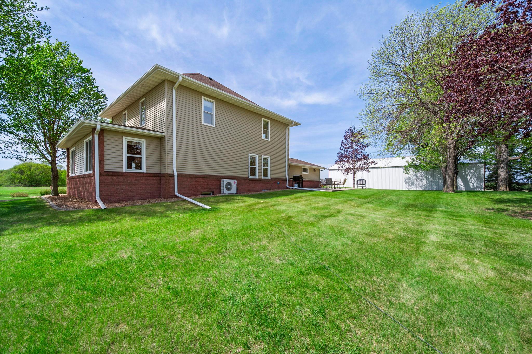 74-web-or-mls-8711 County Rd 7 NW-54.jpg