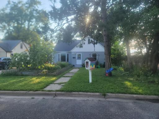 5413 Hampshire Avenue N, Minneapolis, MN 55428