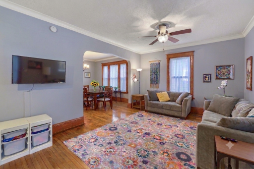 1017 18 1/2 Avenue NE, Minneapolis, MN 55418