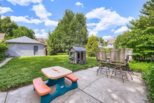 1017 18 1/2 Avenue NE, Minneapolis, MN 55418