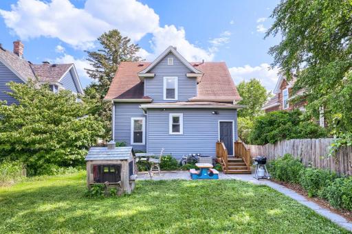 1017 18 1/2 Avenue NE, Minneapolis, MN 55418