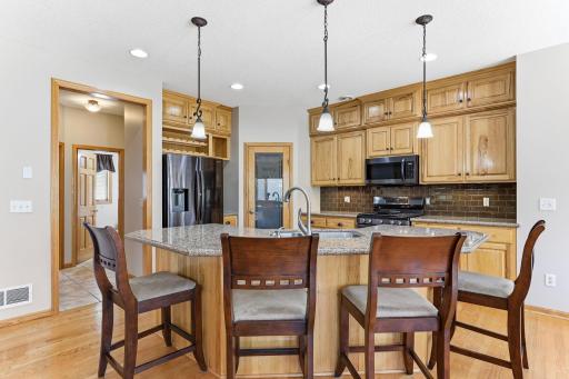 10360 Quail Avenue N, Minneapolis, MN 55443
