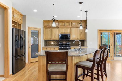 10360 Quail Avenue N, Minneapolis, MN 55443