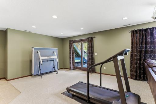 10360 Quail Avenue N, Minneapolis, MN 55443