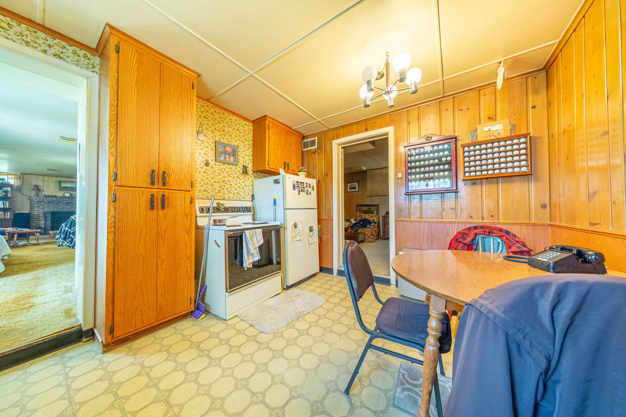 "Mother-in-law" set up in lower level