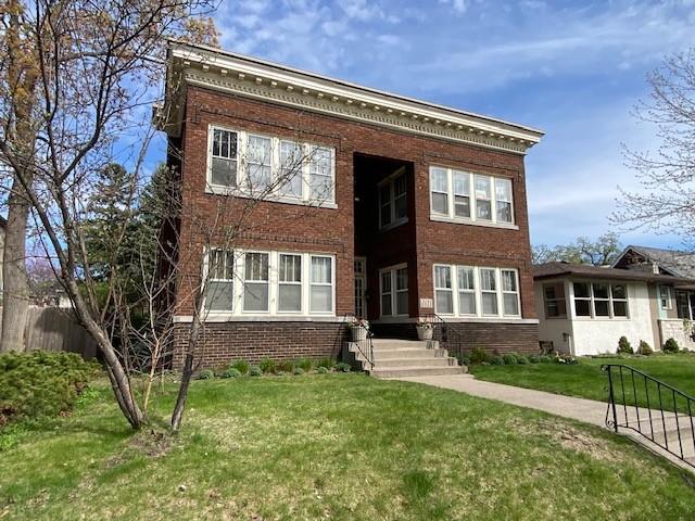 2121 Penn