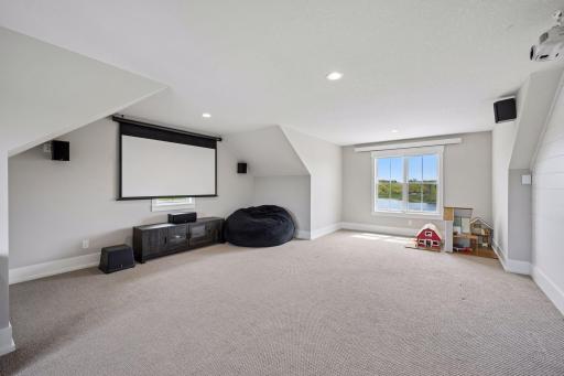9760 105th Street NE, Monticello, MN 55362
