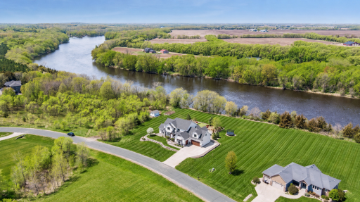 9760 105th Street NE, Monticello, MN 55362
