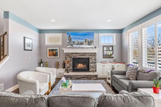16872 Eagleview Drive, Lakeville, MN 55044