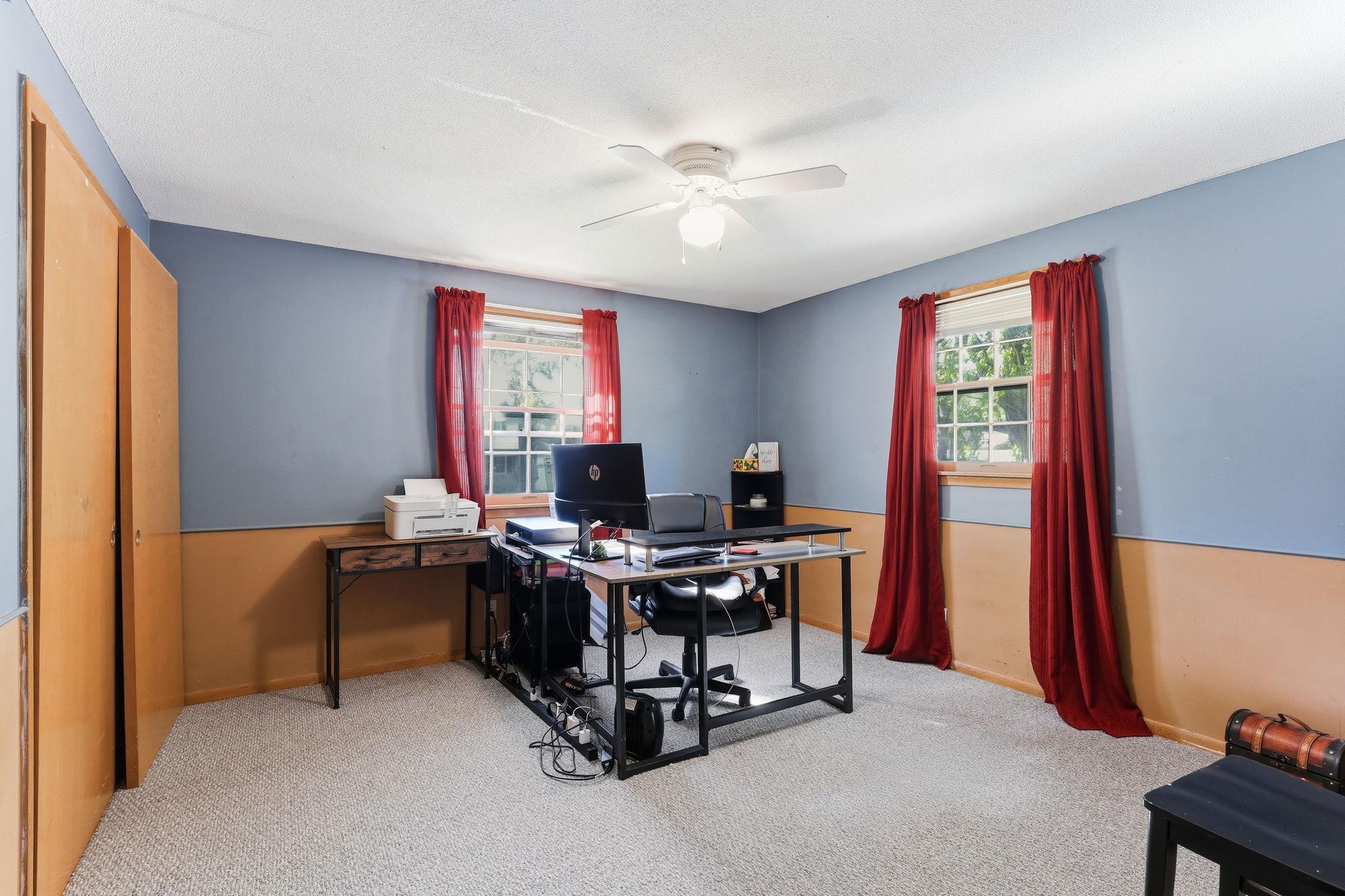 14-web-or-mls-2510-Cavell-Ave-14.jpg