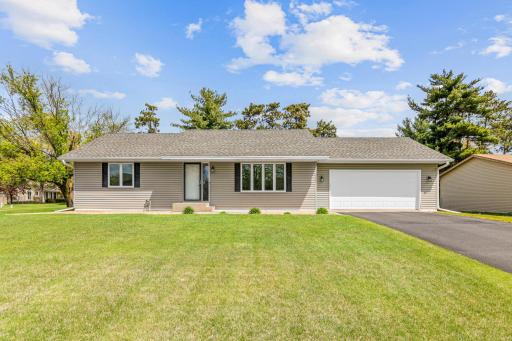 3745 121st Lane NW, Minneapolis, MN 55433