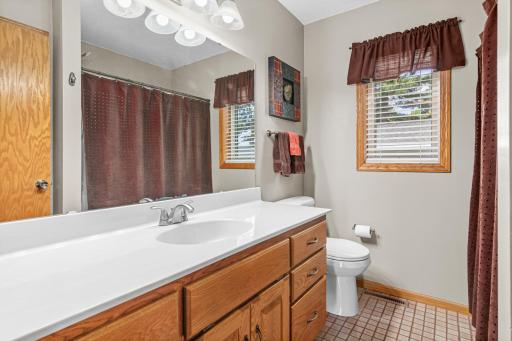 3745 121st Lane NW, Minneapolis, MN 55433