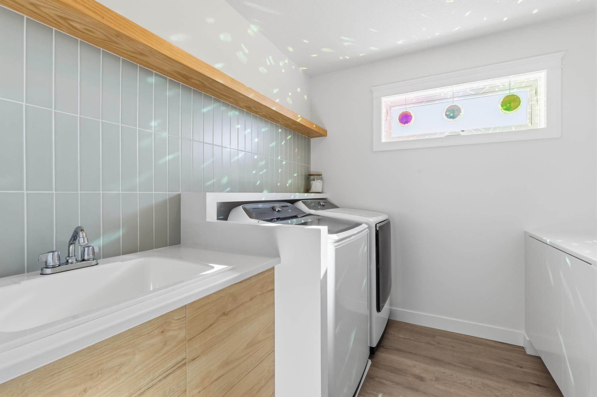 Upper Laundry