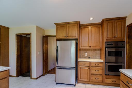 3052 Cherrywood Court, Saint Paul, MN 55121
