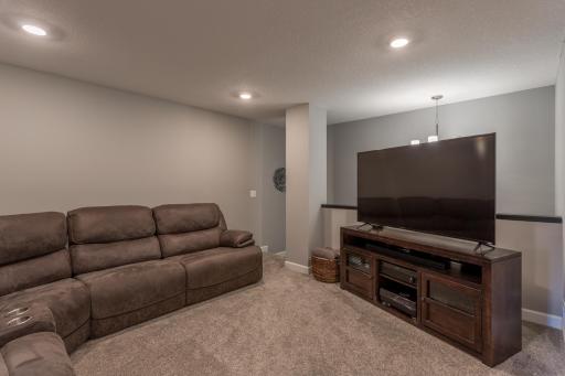 7220 Elmo Court, Hugo, MN 55038