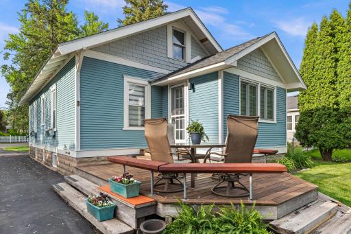 2548 17th Avenue E, North Saint Paul, MN 55109