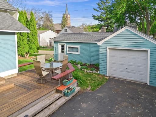 2548 17th Avenue E, North Saint Paul, MN 55109