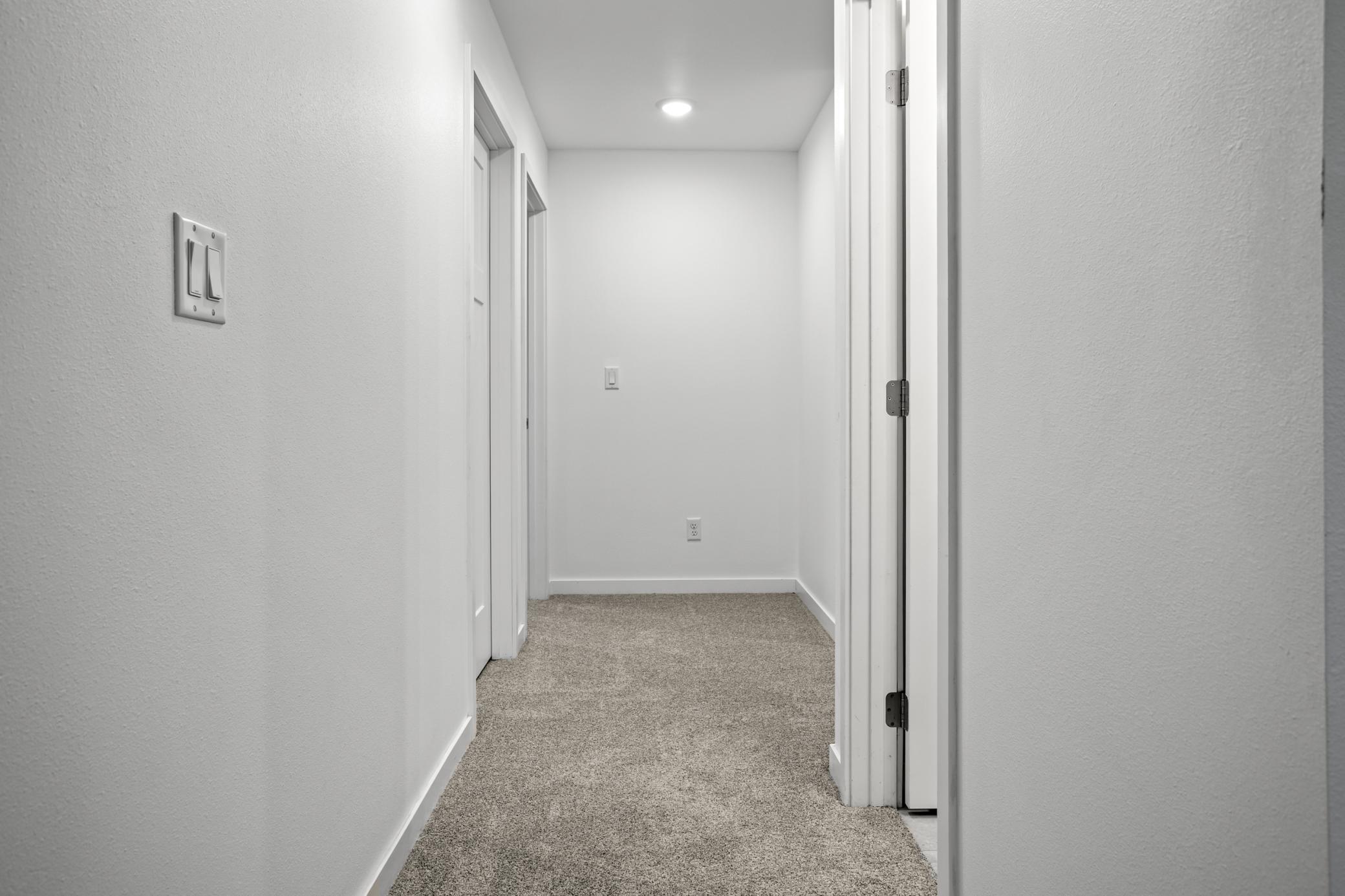 921A2023.jpg