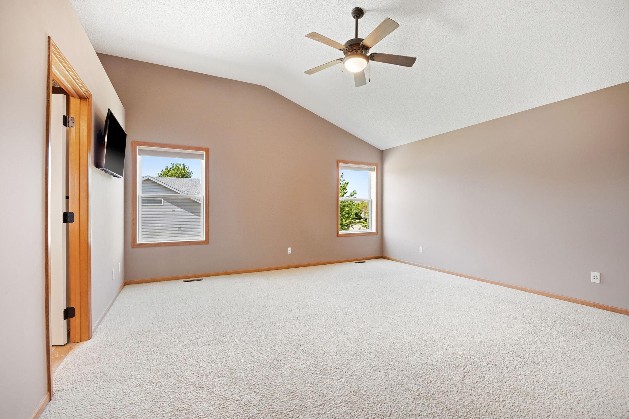 19-web-or-mls-125.jpg