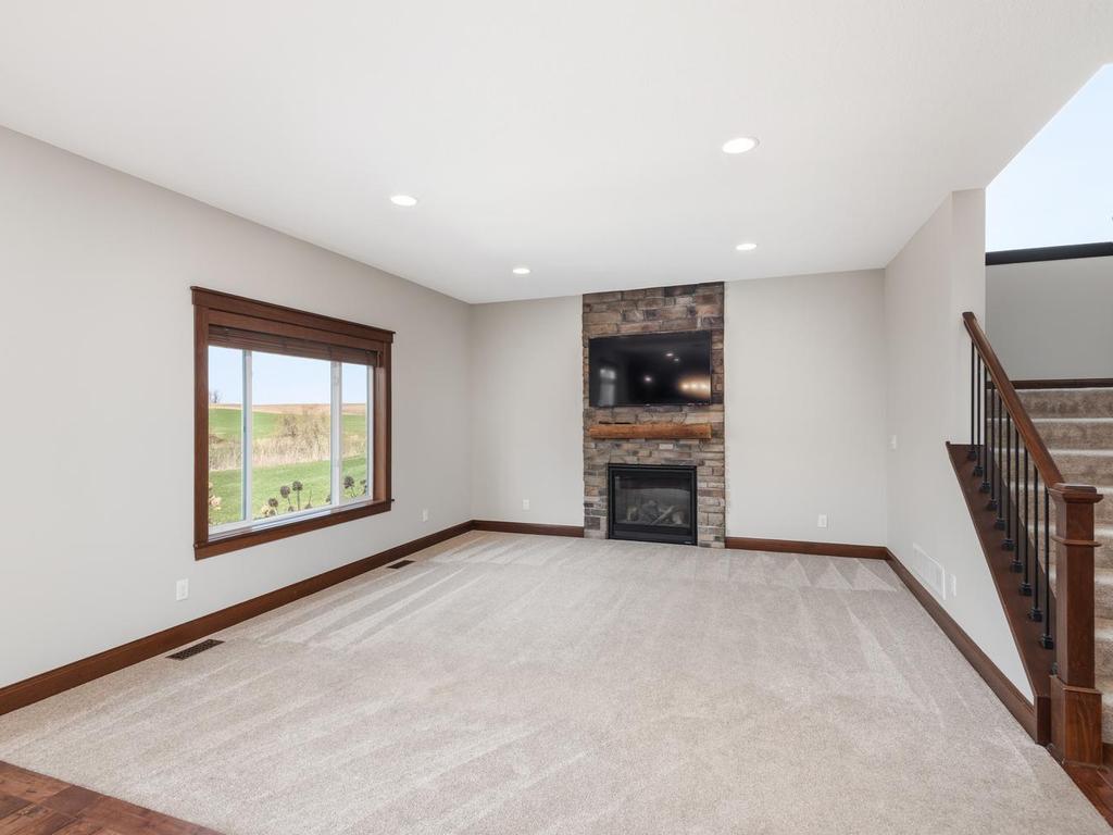 19200 County Rd 40, Belle Plaine