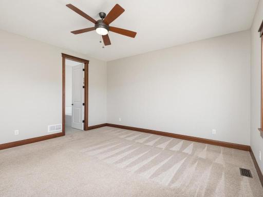 19200 County Road 40, Belle Plaine, MN 56011