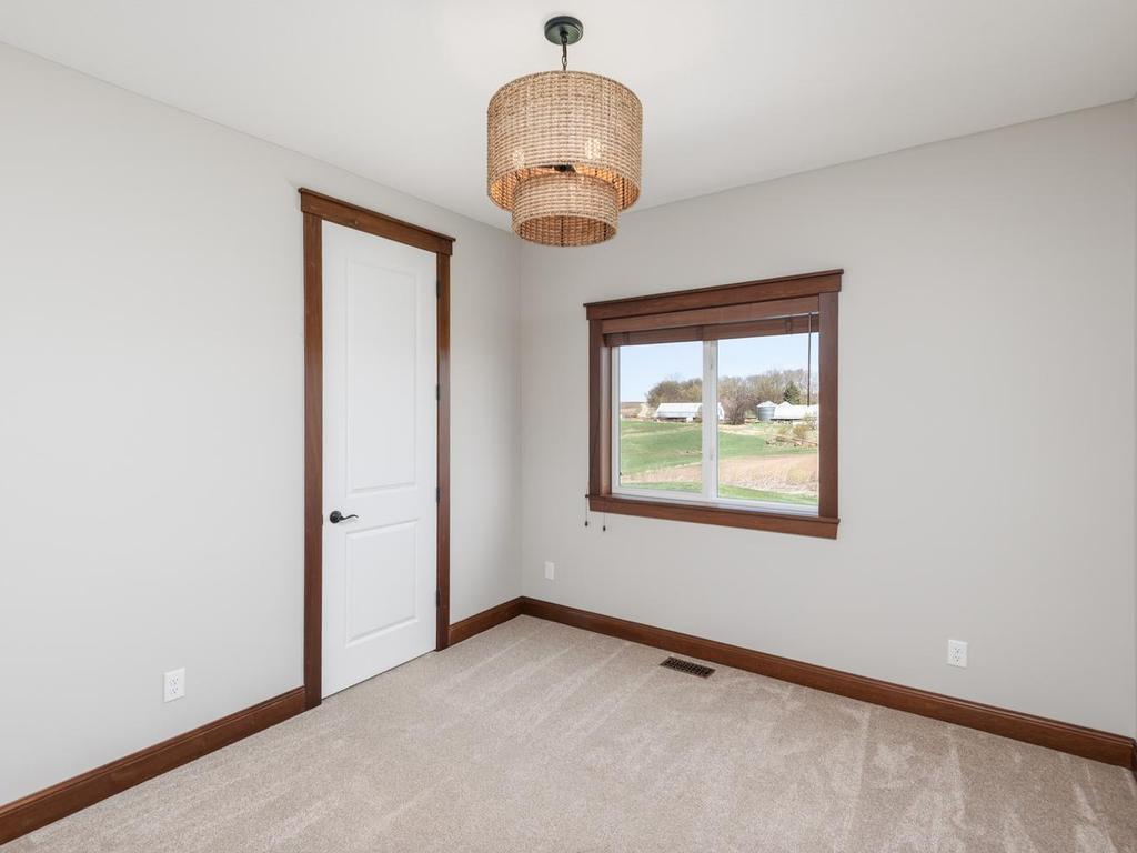 19200 County Rd 40, Belle Plaine