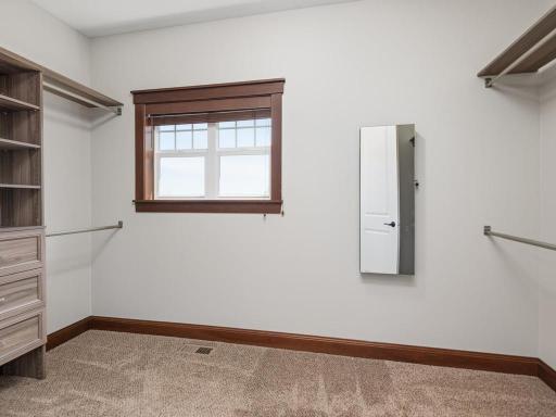 19200 County Road 40, Belle Plaine, MN 56011