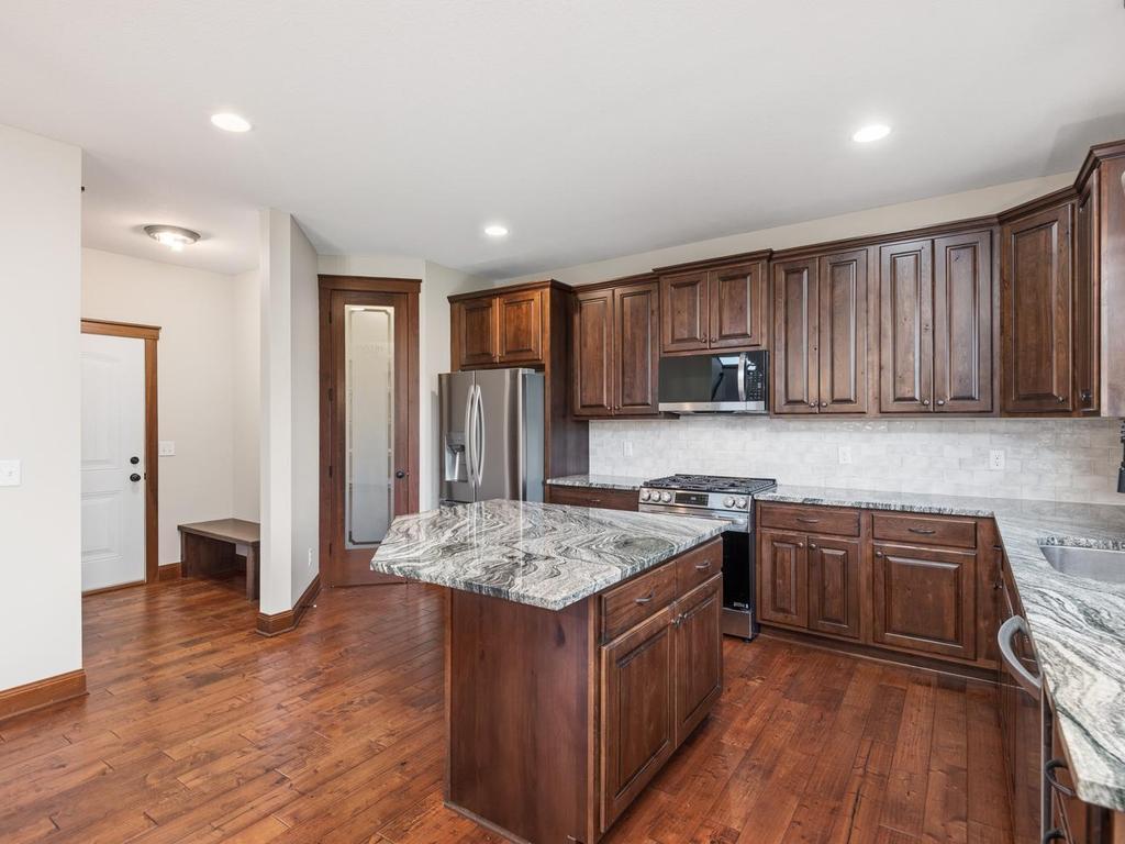 19200 County Rd 40, Belle Plaine