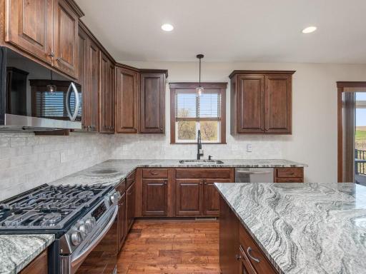 19200 County Road 40, Belle Plaine, MN 56011